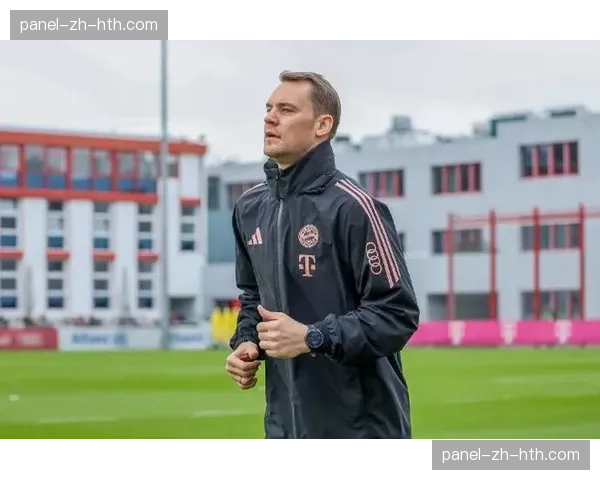 拜仁主帅弗里克确认，诺伊尔将因手指轻伤缺席与尤文的次回合较量